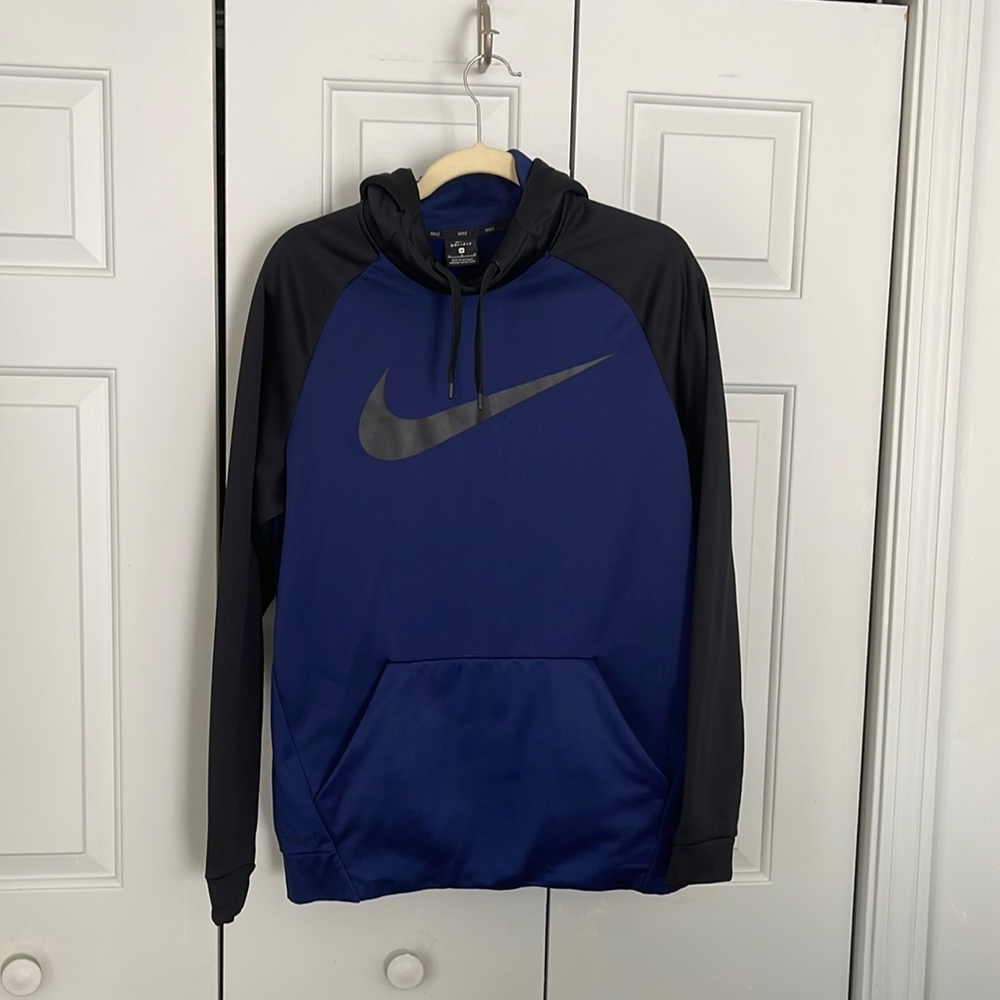 Nike Hoodie mens medium